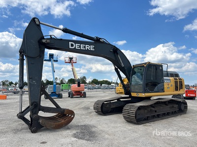2019 John Deere 300G LC Tracked Excavator