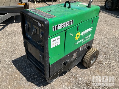 2019 Miller Bobcat 250 NT 250 A Mobile Multi-Process Soudeuse à moteur