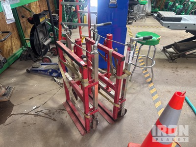 2020 Dayton 13V411 Hydraulic Machinery Mover