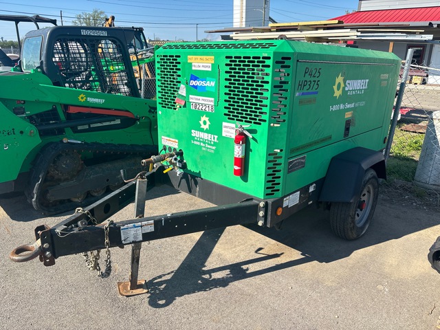 2017 Doosan P425/HP375WCU 375 cfm Mobile Air Compressor