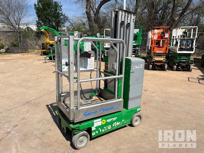 2017 Genie GR-20 Vertical Mast Lift