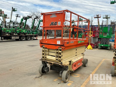 2017 JLG 3246ES Electric Piattaforma aerea verticale