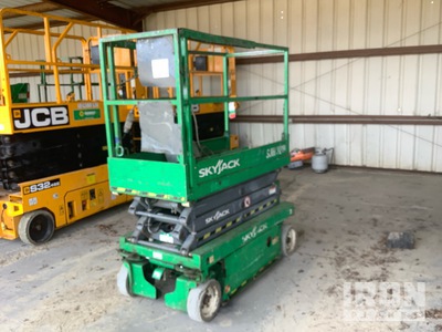 2014 Skyjack SJIII 3219 Electric Scissor Lift