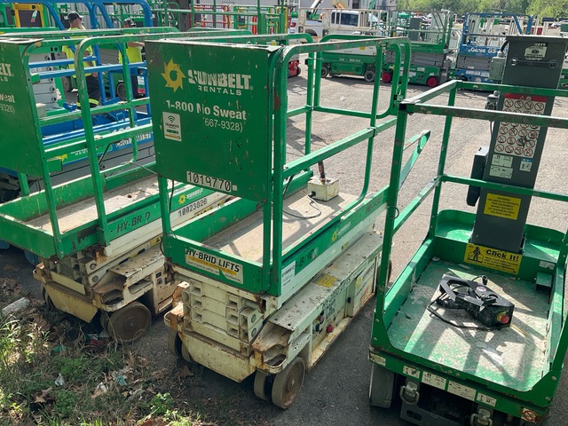 2017 Hybrid HB1430 S2 Electric Scissor Lift (Inoperable)