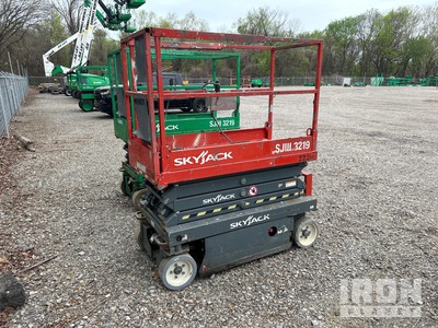 2016 Skyjack 3219 Electric Piattaforma aerea verticale (Inoperable)