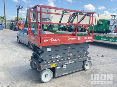 2016 Skyjack SJIII 4632 Electric Scissor Lift