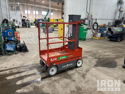 2016 Skyjack SJ16 Elevador vertical