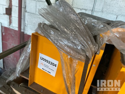 2023 JCB 401/W1619 Universal Battery Charger (Unused)