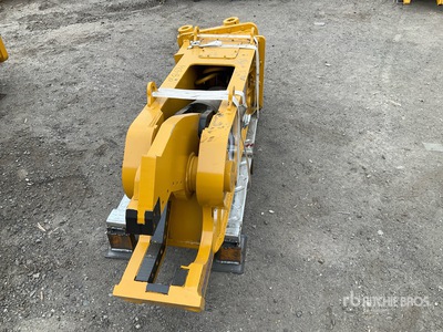 2026 HW HW80RT Rotating Demolition Shear - Fits Cat 307 / 6 - 9 ton (Unused)