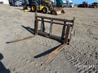 2018 John Deere 60 in Backhoe Forks