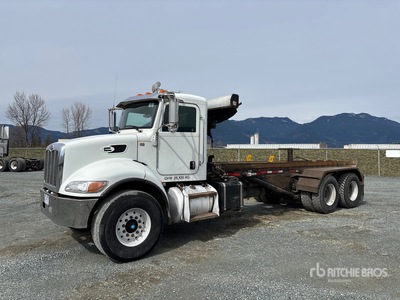 2015 Peterbilt 348 6x4 Roll-off vrachtwagen