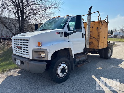2003 GMC C6500 Asphalt patching truck