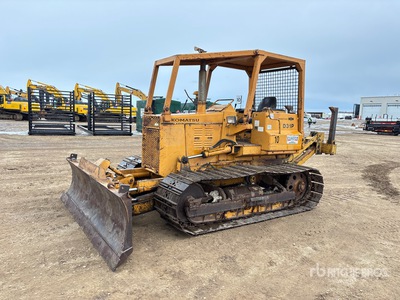 1990 Komatsu D31P-16 Spycharka gąsienicowa