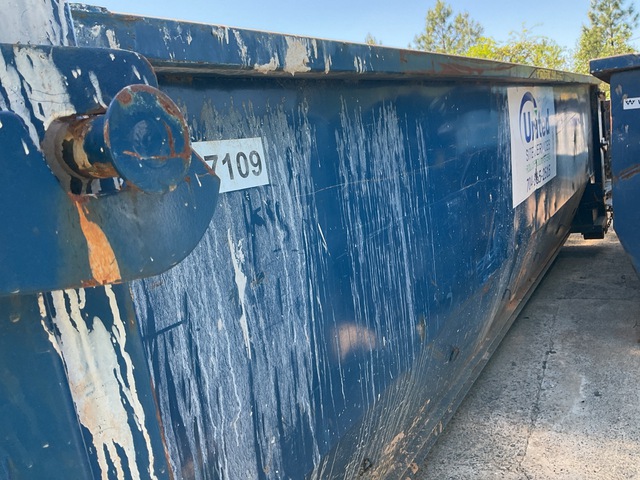 Wastequip 22 ft 30 cyd Roll-Off Container