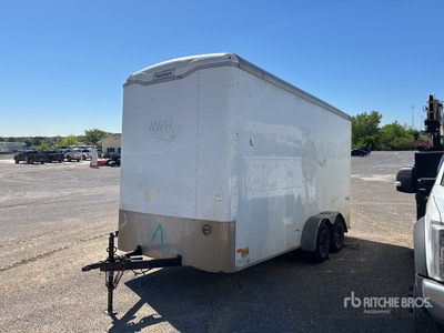 2016 Haulmark 16 ft T/A Enclosed Trailer