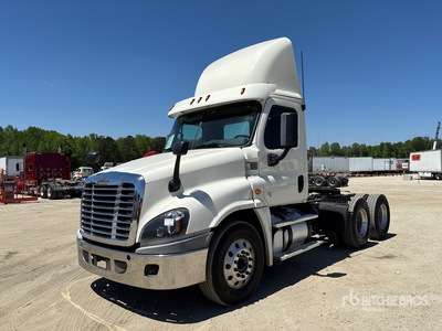 2018 Freightliner Cascadia 125 6x4 T/A Day Cab Truck Tractor