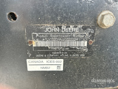 2018 John Deere 1025R tractor utilitario (Inoperable)