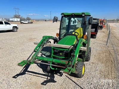 2018 John Deere 1025R tractor utilitario (Inoperable)
