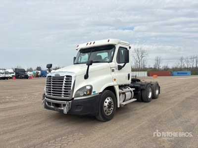 2017 Freightliner Cascadia 125 6x4 T/A Day Cab Truck Tractor