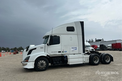 2016 Volvo VLN670 6x4 Tracteur Routier Couchette