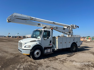 Altec 55 ft on 2014 Freightliner M2 106 Lkw-Arbeitsbühne