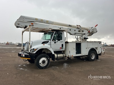 Altec on 2014 International 7300 4x4 Bucket Truck