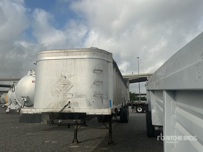 1989 Montone T/A Aluminum Frameless End Dump Trailer