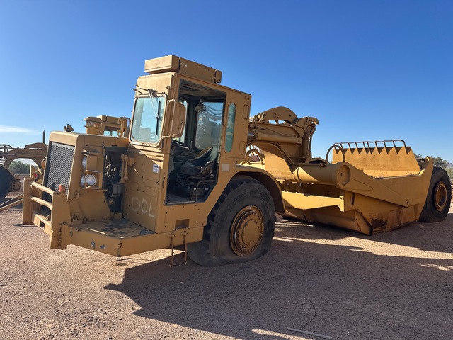 1984 Cat 621B Motor Scraper (Inoperable)