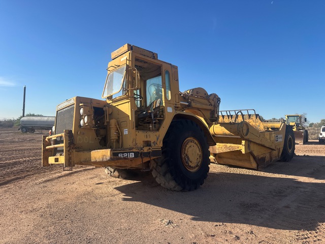 1984 Cat 621B Motor Scraper (Inoperable)