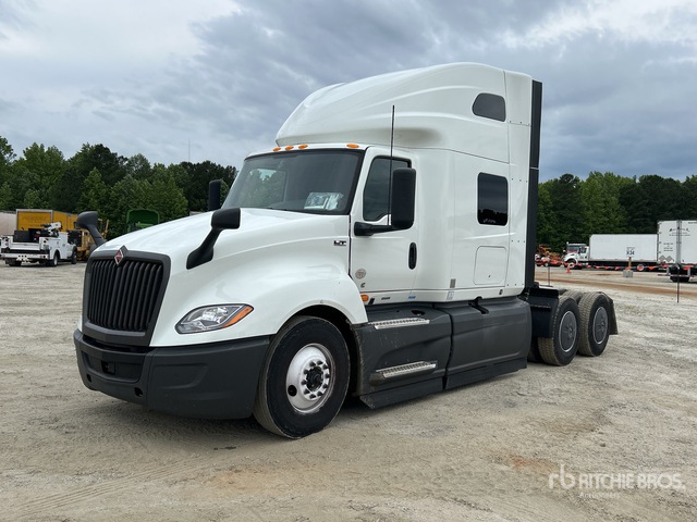 2023 International LT625 6x4 T/A Sleeper Truck Tractor