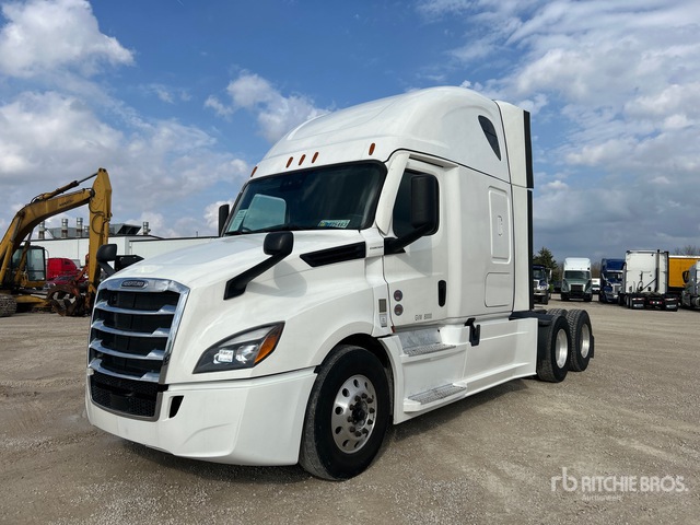 2023 Freightliner Cascadia 126 2023 Freightliner Cascadia 126 6X4 T/A Sleeper Truck Tractor