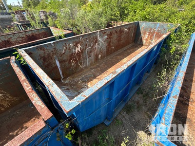 22 ft 30 cyd Roll-Off Container