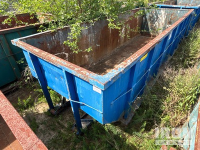 22 ft 30 cyd Roll-Off Container
