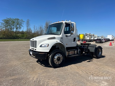 2018 Freightliner M2 106 4x2 S/A Dagcabine Trekker