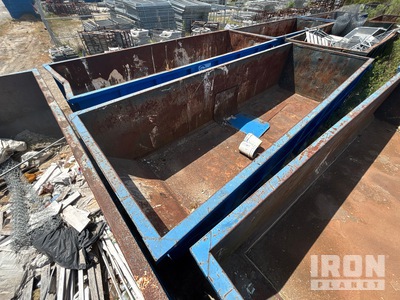 22 ft 4 in 30 cyd Roll-Off Container