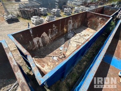 22 ft 4 in 30 cyd Roll-Off Container