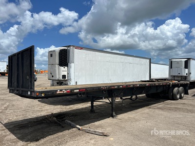 2001 Lufkin 48 ft T/A Flatbed Trailer