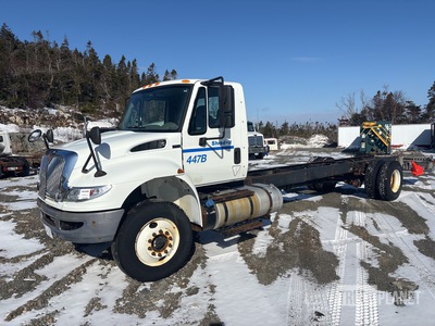 2016 International 4300 4x2 Cab and Chassis