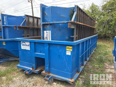 Quantity of (2) 20 cyd حاوية التدحرج