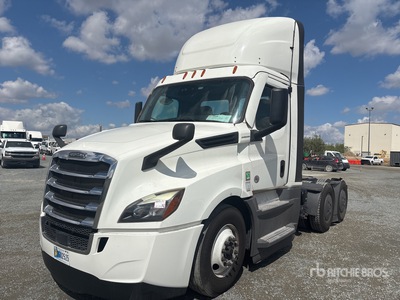 2020 Freightliner Cascadia 126 6x4 T/A Day Cab Truck Tractor