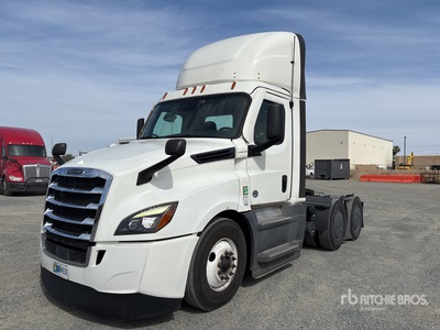 2020 Freightliner Cascadia 126 6x4 Cabeza Tractora Cabina Corta