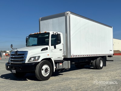 2019 Hino 268 4x2 Van Truck