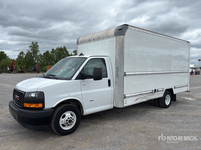 2021 GMC Savana G3500 4x2 Van Truck