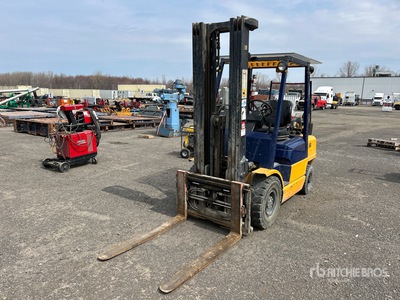 1997 Hyster H60XM 5450 lb Pneumatic Tire Heftruck