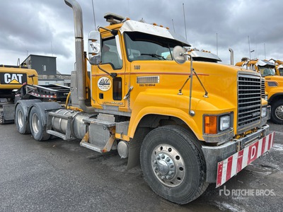 2014 Mack CHU613 6x4 T/A Day Cab Truck Tractor