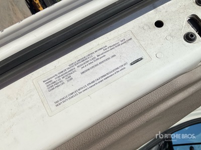 2017 Freightliner Cascadia 113 S/A Day Cab Truck Tractor