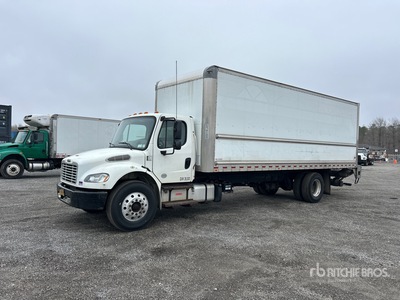2018 Freightliner M2 106 4x2 Furgonetka
