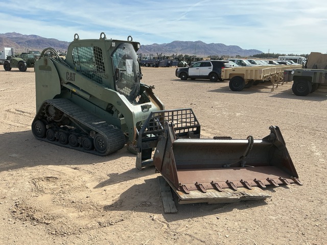 Cat 277C Compact Track Loader Cat 277C Compact Track Loader