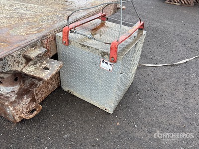 8 ft x 24 ft (8 in Wall) Trench Shield