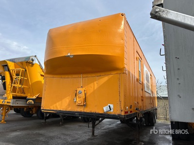 1982 FONTA 30 ft x 102 ft Portable T/A Mobile Office